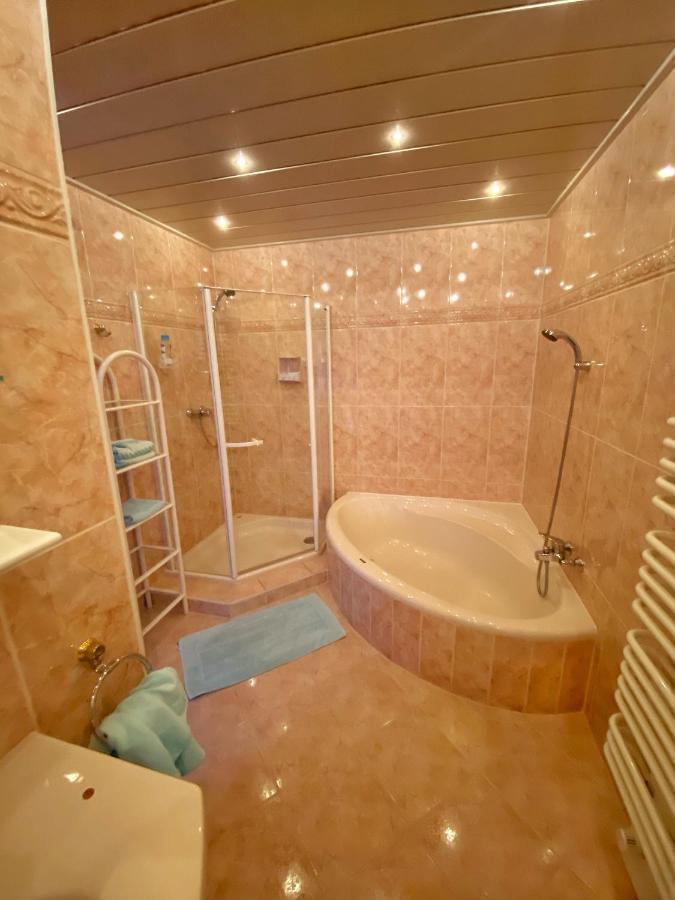 Ferienhaus Schaller Am Galsterberg Pruggern Bagian luar foto